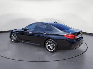 540d xDrive Navi Leder Bluetooth PDC MP3 Schn.