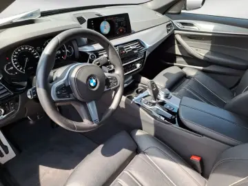 540d xDrive Navi Leder Bluetooth PDC MP3 Schn.