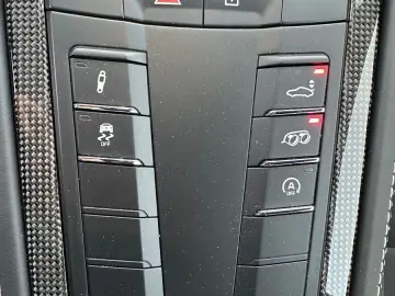 Cayman GTS 4.0 PDK LED Kamera Sportsitze