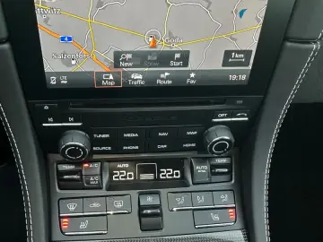 Cayman GTS 4.0 PDK LED Kamera Sportsitze