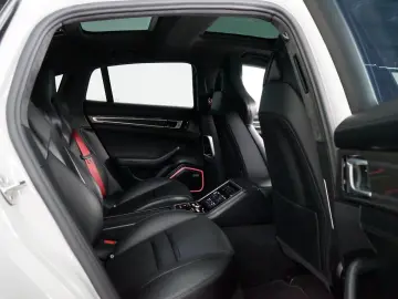 Panamera Turbo Kreide SportDesign HUD CARBON 360