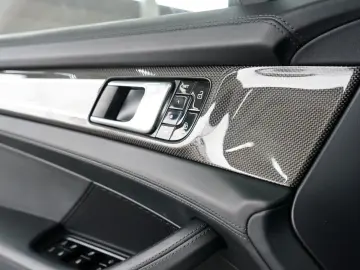 Panamera Turbo Kreide SportDesign HUD CARBON 360