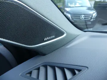 Touareg 3.0 TSI R LINE HYBRID PANO Premium