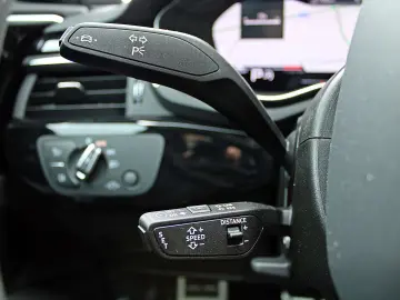 A4 Avant 35TFSI S LINE BLACK B&O TOUR VIRTUAL