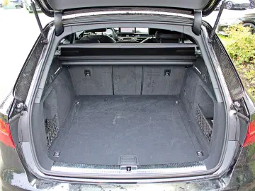 A4 Avant 35TFSI S LINE BLACK B&O TOUR VIRTUAL