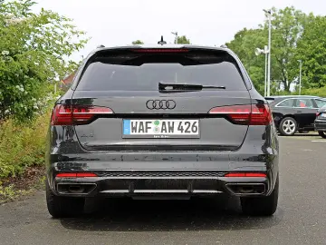 A4 Avant 35TFSI S LINE BLACK B&O TOUR VIRTUAL