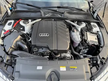 A4 40 TFSI quattro S line  1. Hand  Kamera  AHK