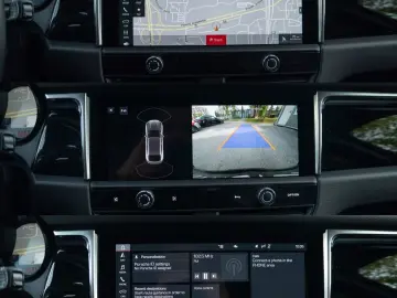 Macan Basis LED Keyless Car Play