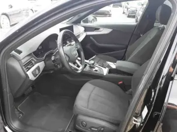 Audi A4 PHEV