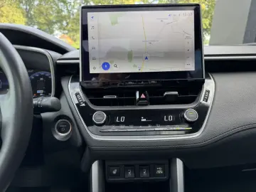 Corolla Cross 2.0 Hybrid FWD Team Deutschland