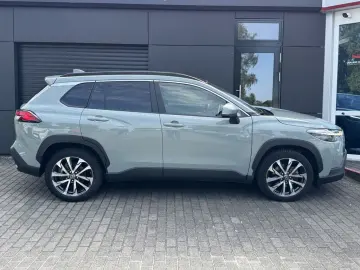 Corolla Cross 2.0 Hybrid FWD Team Deutschland