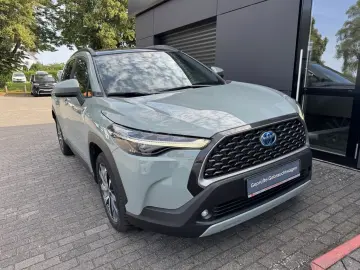 Corolla Cross 2.0 Hybrid FWD Team Deutschland