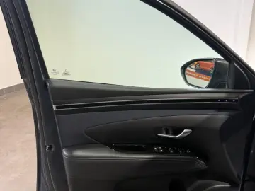 Tucson Prime 1.6 T-GDI 4WD AHK LEDER NAVI