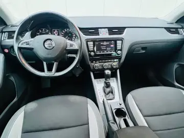 Octavia Lim. Joy HU NEU