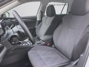 Octavia Combi 2.0 TDI DSG STYLE NAVI ACC SITZHZG