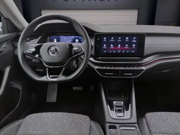 Octavia Combi 2.0 TDI DSG STYLE NAVI ACC SITZHZG