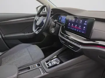 Octavia Combi 2.0 TDI DSG STYLE NAVI ACC SITZHZG