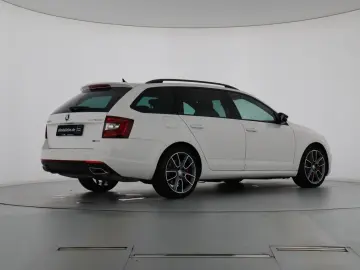 OCTAVIA COMBI RS 245 2.0TSI DIGITAL TACHO NAVI