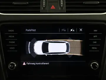 OCTAVIA COMBI RS 245 2.0TSI DIGITAL TACHO NAVI