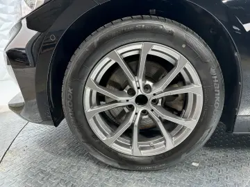 320 Baureihe 3 Touring 320 e LED DAB 3.99%ZINS