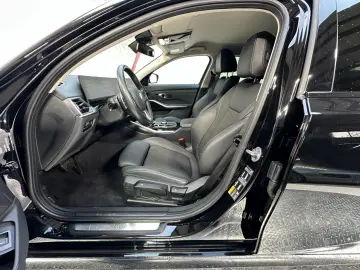 320 Baureihe 3 Touring 320 e LED DAB 3.99%ZINS