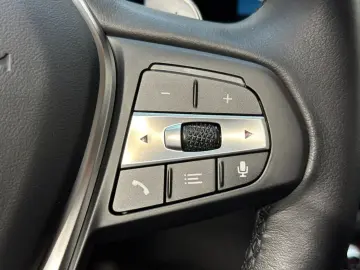 320 Baureihe 3 Touring 320 e LED DAB 3.99%ZINS