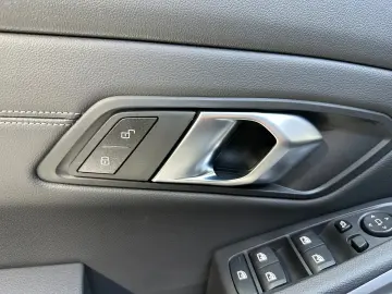 320 Baureihe 3 Touring 320 e LED DAB 3.99%ZINS