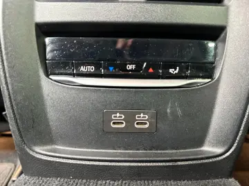 320 Baureihe 3 Touring 320 e LED DAB 3.99%ZINS