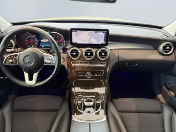 C 300 e T 9G-TRON  LED 360  el Sitze SHZ el Heck