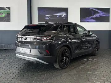 ID.4 PRO PERFORMANCE 150KW BLACKSTYLE WÄRMEPUMPE