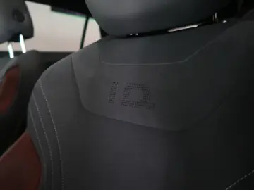 ID.4 PRO PERFORMANCE 150KW BLACKSTYLE WÄRMEPUMPE