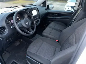 eVito Tourer 111 Pro lang El.Schiebe Türen Kamer