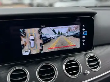 E 300T d e AMG 360 KAMERA PANO DISTRO AMBIENTE
