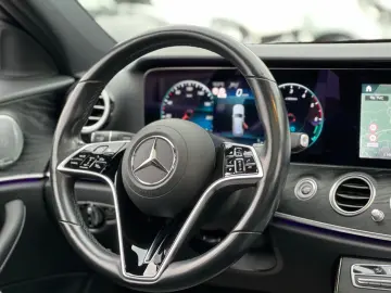 E 300T d e AMG 360 KAMERA PANO DISTRO AMBIENTE