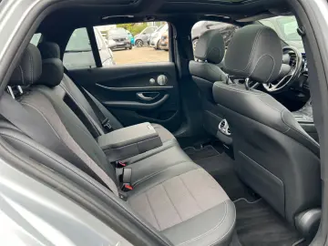 E 300T d e AMG 360 KAMERA PANO DISTRO AMBIENTE