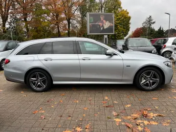 E 300T d e AMG 360 KAMERA PANO DISTRO AMBIENTE