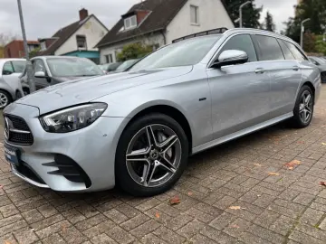 E 300T d e AMG 360 KAMERA PANO DISTRO AMBIENTE