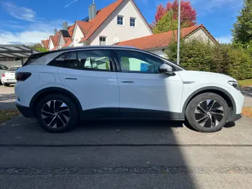 ID.4 Performance Upgrade Pure 125 kW LED Alu 19