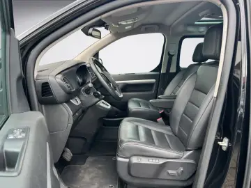 Zafira Life -e Elegance M L2 50 KW Leder Pano