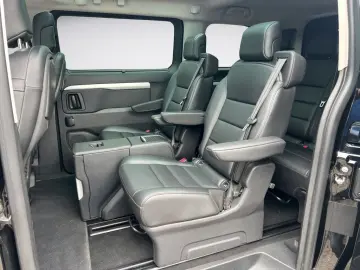 Zafira Life -e Elegance M L2 50 KW Leder Pano