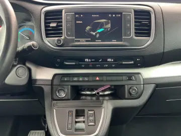 Zafira Life -e Elegance M L2 50 KW Leder Pano