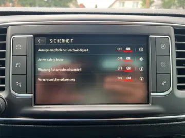 Zafira Life -e Elegance M L2 50 KW Leder Pano