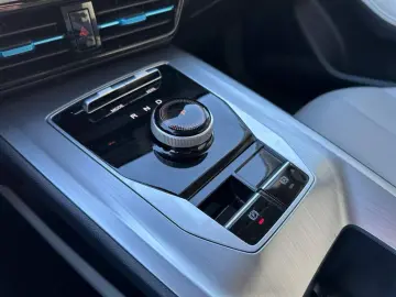 MG5 Standard Luxury Kamera  LED  NAVI  DAB