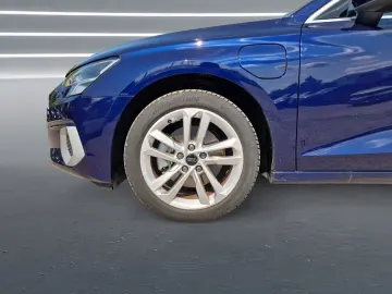 A3 Sportback 40 TFSI e NAVI virtual  PDC Advance