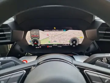 A3 Sportback 40 TFSI e NAVI virtual  PDC Advance