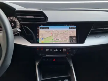 A3 Sportback 40 TFSI e NAVI virtual  PDC Advance