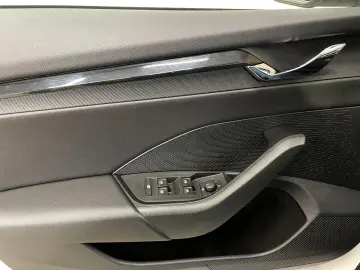 KONA 1.6 GDI DCT Hybrid Trend