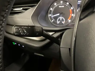 KONA 1.6 GDI DCT Hybrid Trend