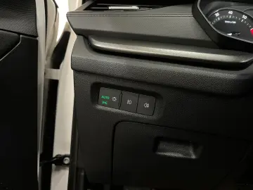 KONA 1.6 GDI DCT Hybrid Trend