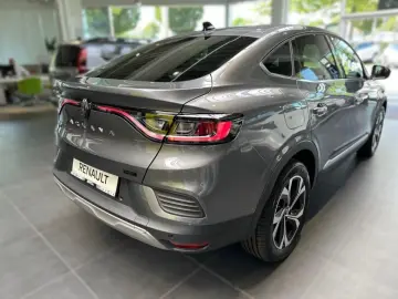 Arkana TECHNO E-Tech Full Hybrid 145PS